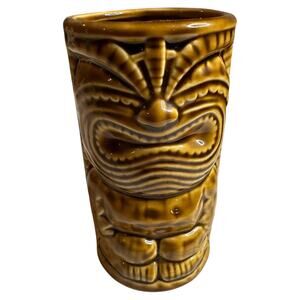 Germaine's Luau Hawaii Tiki 2010 KC
Ceramic Mug Cup Tropical Brown
